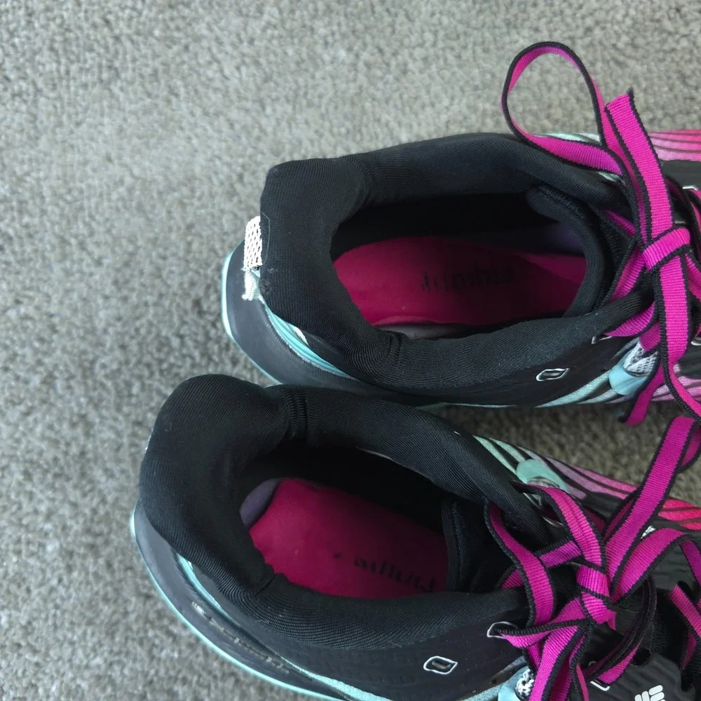 Columbia Escape Ascent Trail Running Shoes Womens 9.5 Pink Low Top 1928061-627